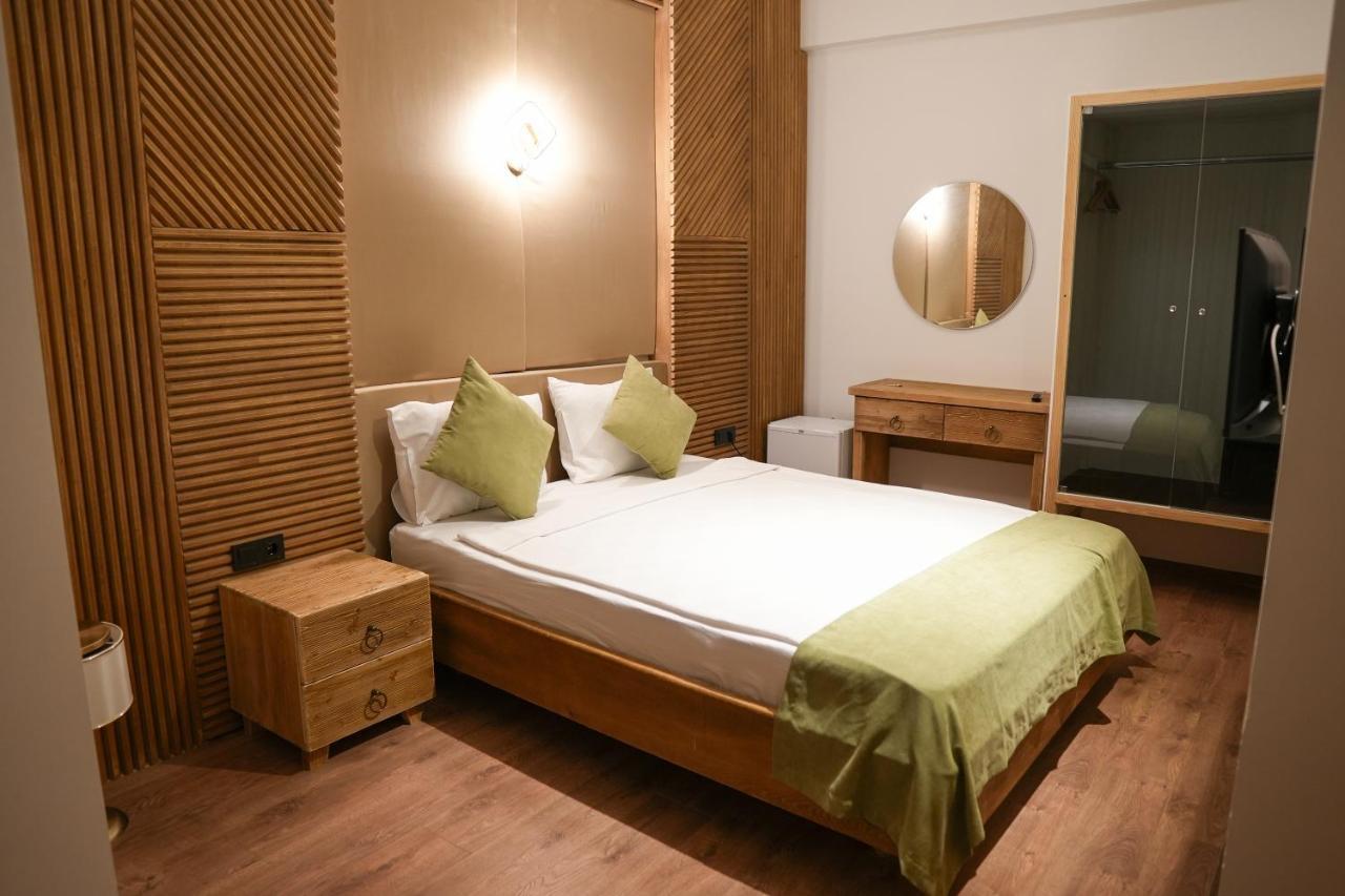 Serefe Hotel Alacati Exterior photo