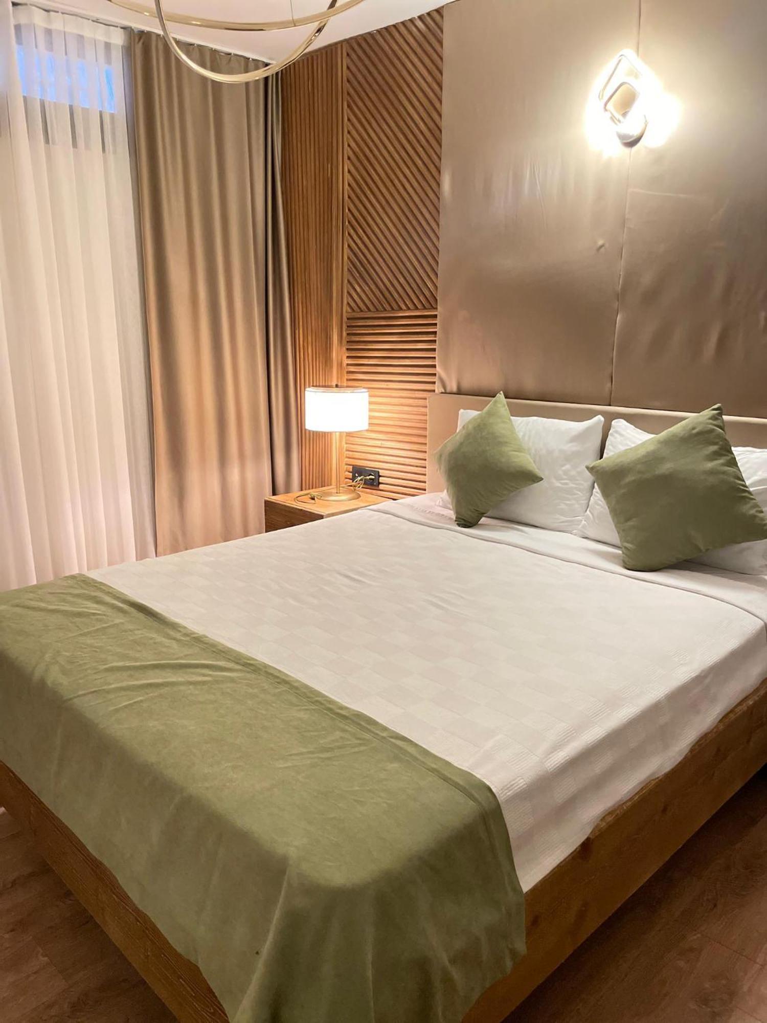 Serefe Hotel Alacati Exterior photo